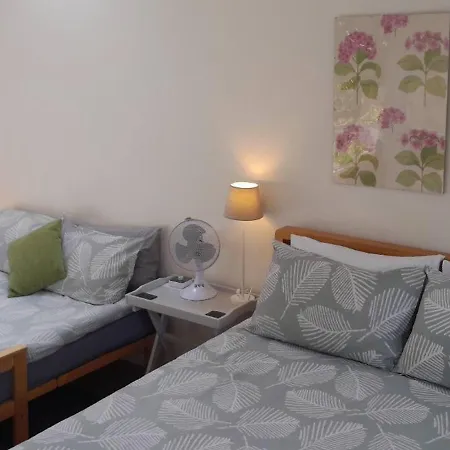 Apartman Rosehips At Kerensa, Naburn *