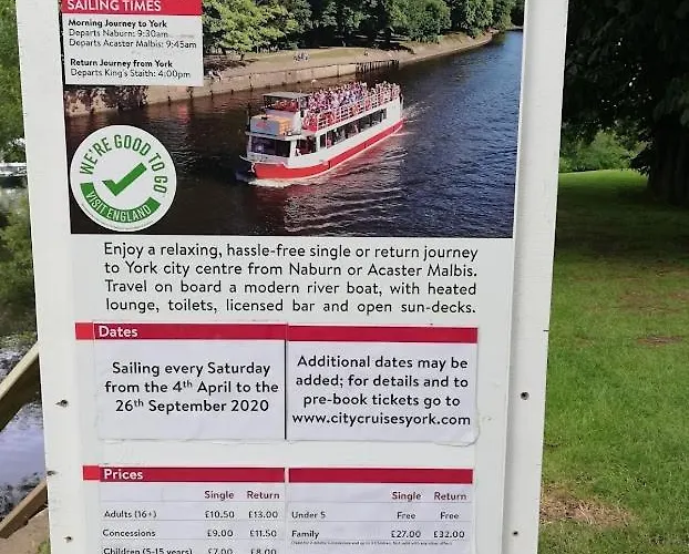 Rosehips At Kerensa, Naburn *